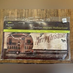Magnetic Mailbox Cover with a Merry Christmas Camper - Fade resistant vinyl NWT